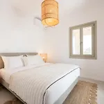 Apartman Triotissa Local Living Residences