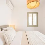 Triotissa Local Living Residences Apartament Drios