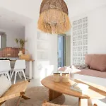 Triotissa Local Living Residences * Drios