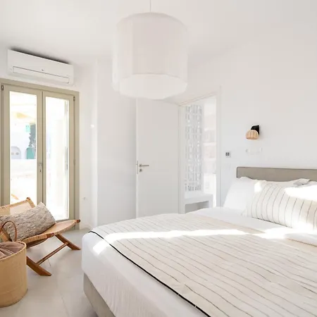 アパート Triotissa Local Living Residences *