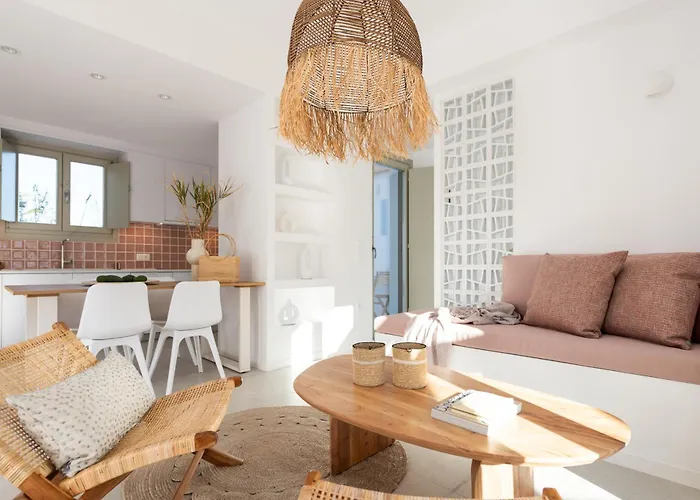 Triotissa Local Living Residences * Drios